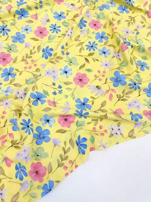 عکس پارچه نخی کودری زرد گلریز، نمای باز (NKD-010)